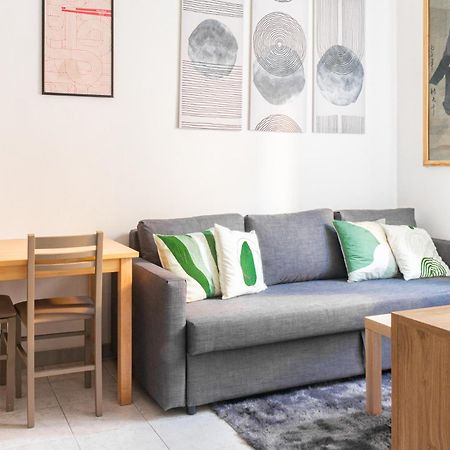 Free Parking - 5 Min By Walk From City Center Como Exterior photo